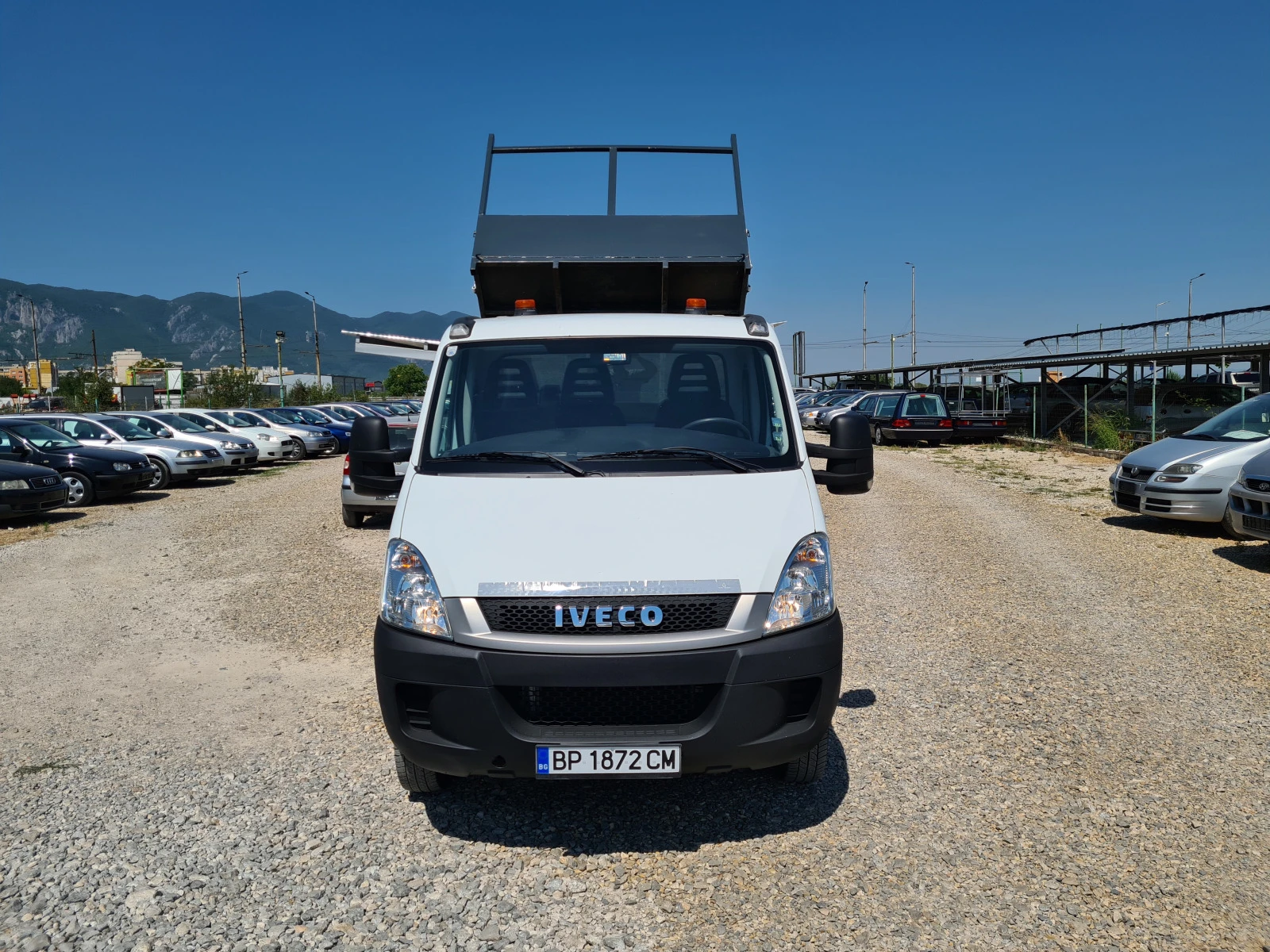 Iveco 35c13 35С13 .САМОСВАЛ .117000км КЛИМАТИК  - изображение 2