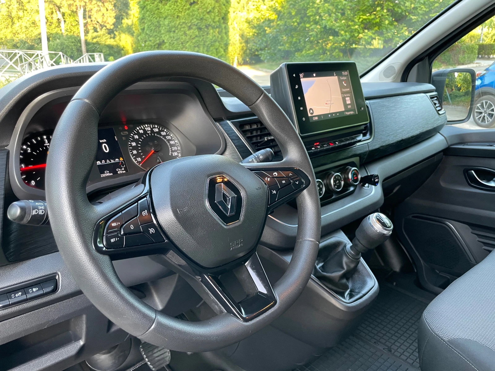 Renault Trafic 2.0DCI* 150к.с* 2021год.-LED* NAVI*  - изображение 9