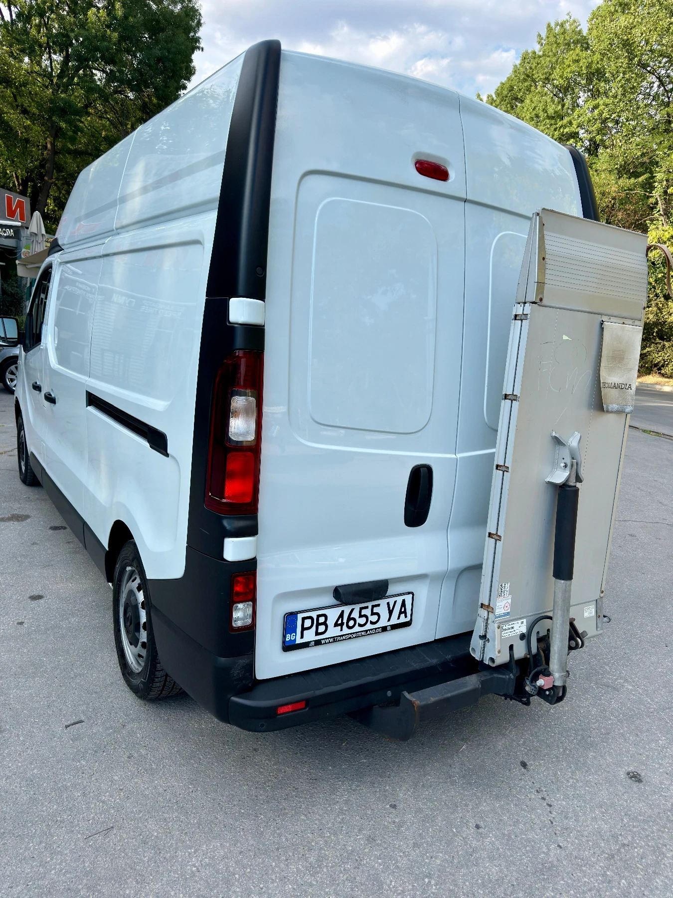 Renault Trafic 4ЕП, 2.49Т. (БЕЗ ТАХОГРАФ) ПАДАЩ БОРД, снимка 13 - Бусове и автобуси - 55970663