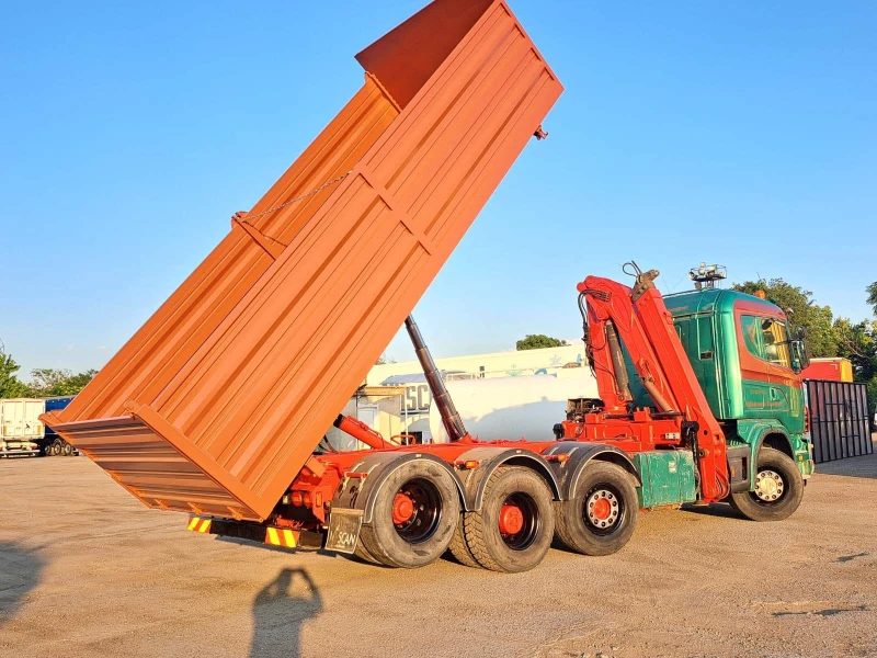 Scania R 164 Самосвал с кран 8x2, снимка 16 - Камиони - 52365999