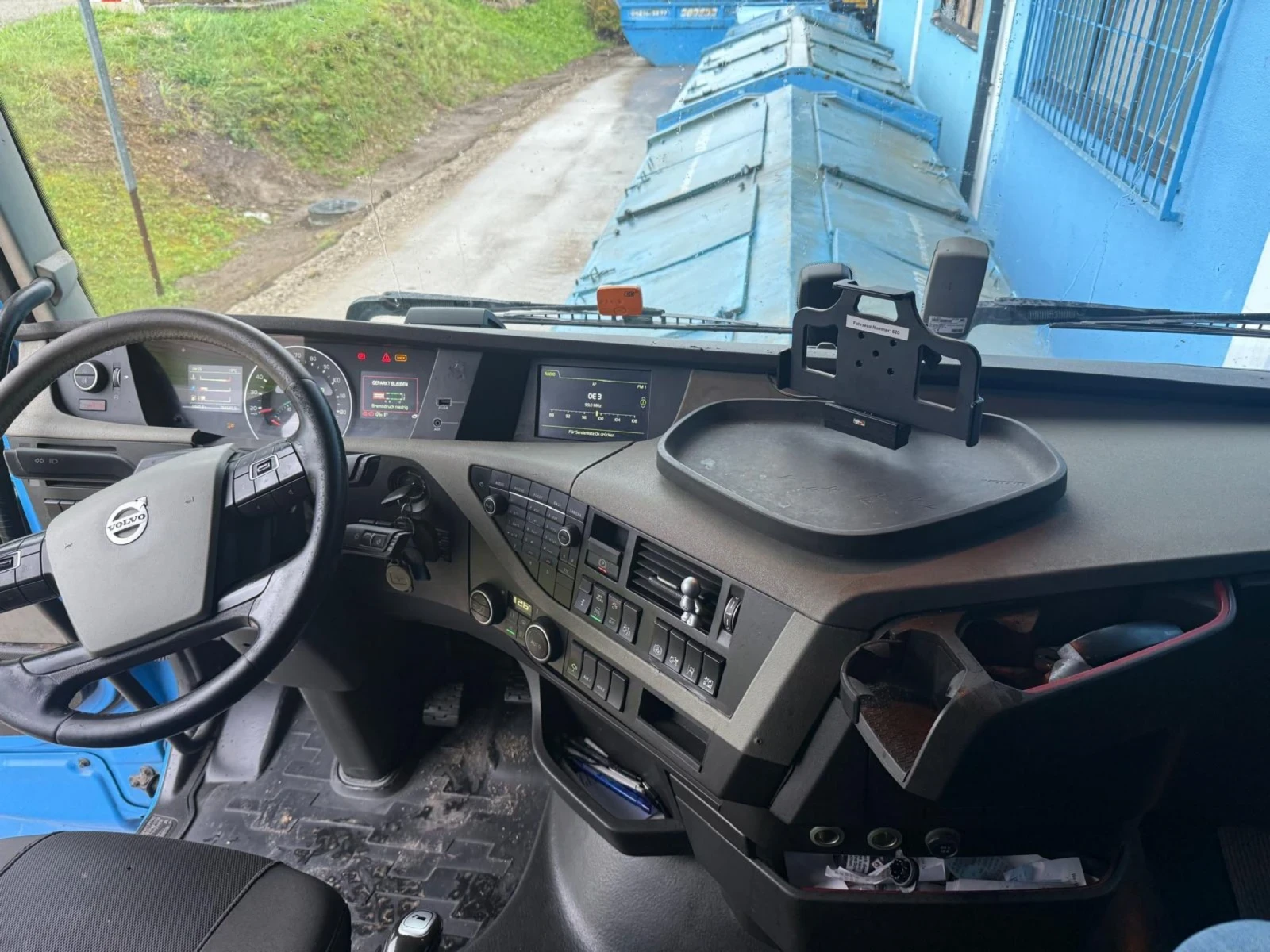 Volvo Fh 460 EURO 6 6x2 - изображение 5