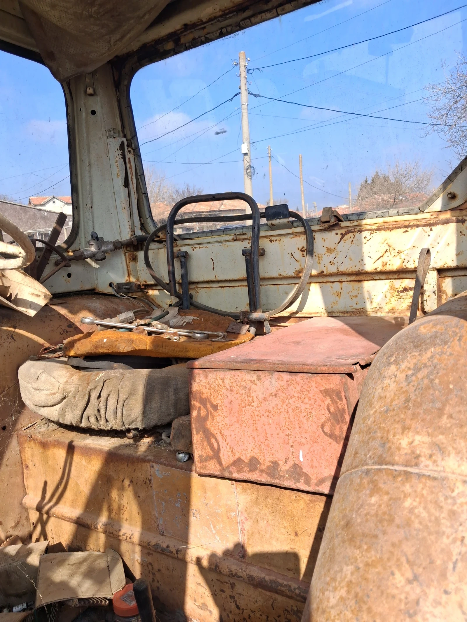 Трактор ЮМЗ, снимка 5 - Селскостопанска техника - 53900127