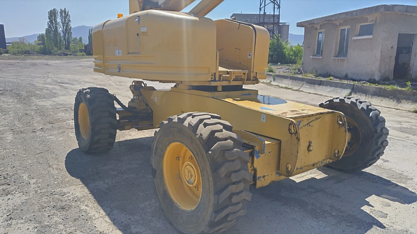  Genie S 85 44 28   | Mobile.bg   12