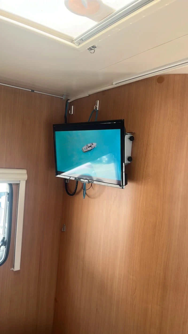 Кемпер Chausson Ford, снимка 16 - Каравани и кемпери - 52280290