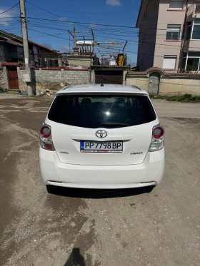 Toyota Verso 2.0 D4D, снимка 6