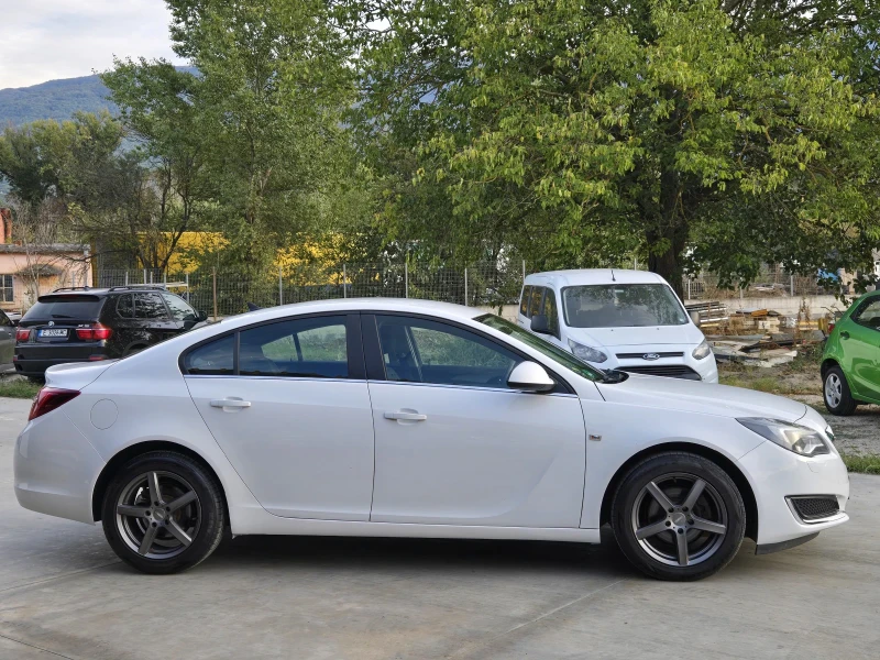 Opel Insignia Sedan (Facelift 2016) 1.4 (140 кс) Turbo/COSMO, снимка 8 - Автомобили и джипове - 47412657