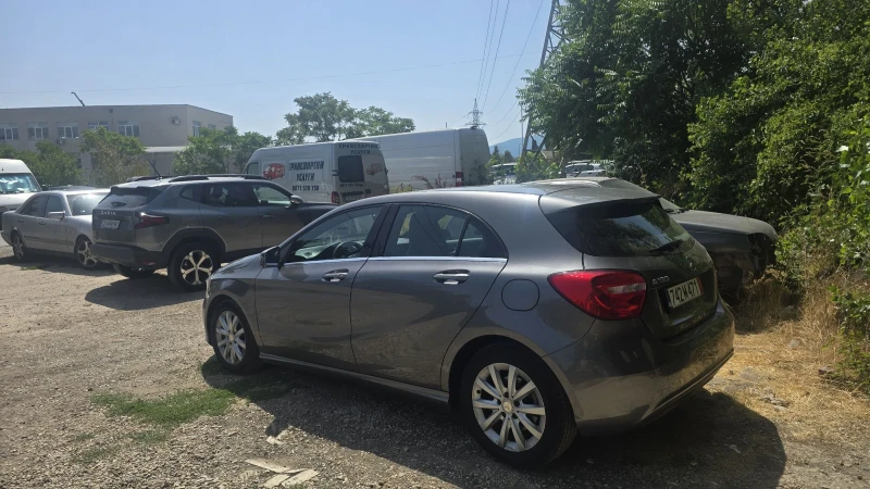 Mercedes-Benz A 180, снимка 3 - Автомобили и джипове - 51974207