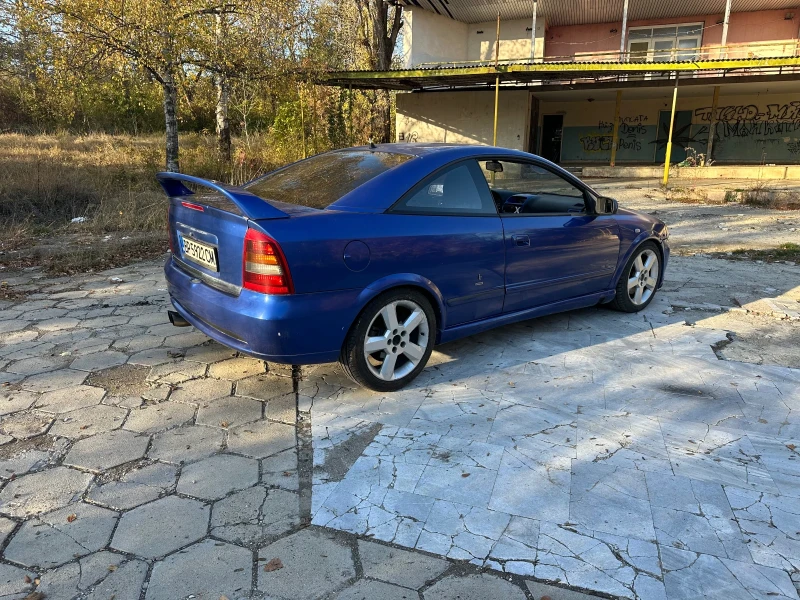 Opel Astra, снимка 4 - Автомобили и джипове - 52268380