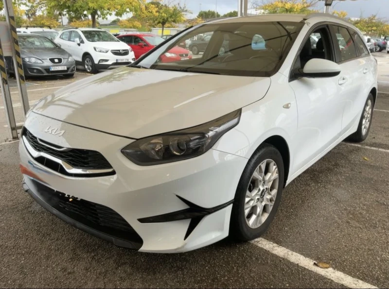 Kia Ceed 1.6Mild-Hybrid Active 