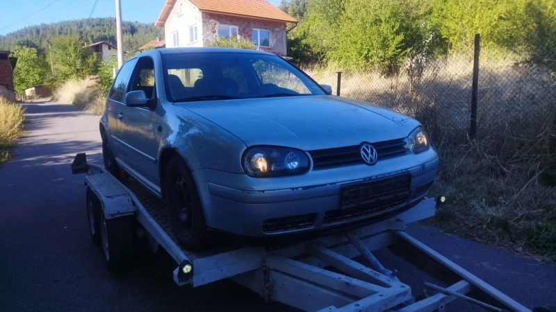 VW Golf, снимка 3 - Автомобили и джипове - 52616804