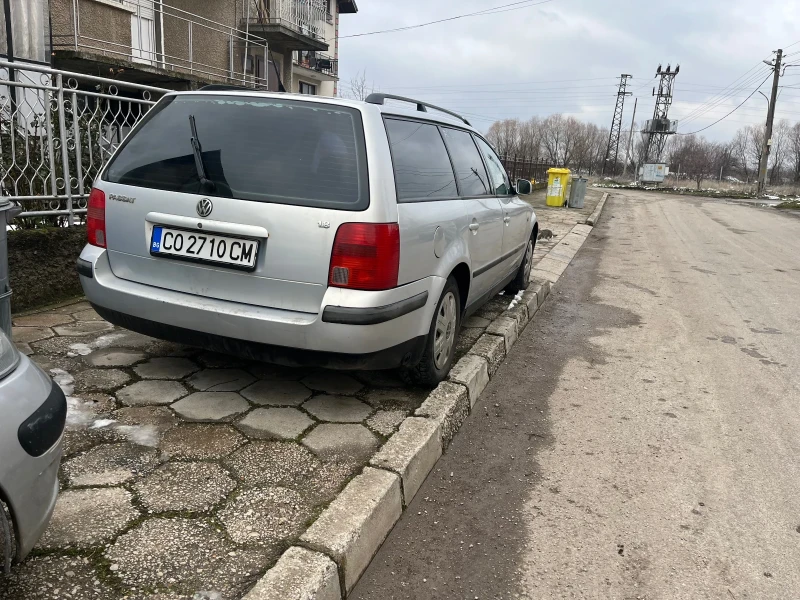 VW Passat, снимка 5 - Автомобили и джипове - 53582504