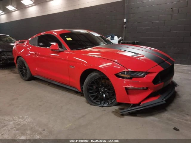 Ford Mustang GT PREMIUM - изображение 2
