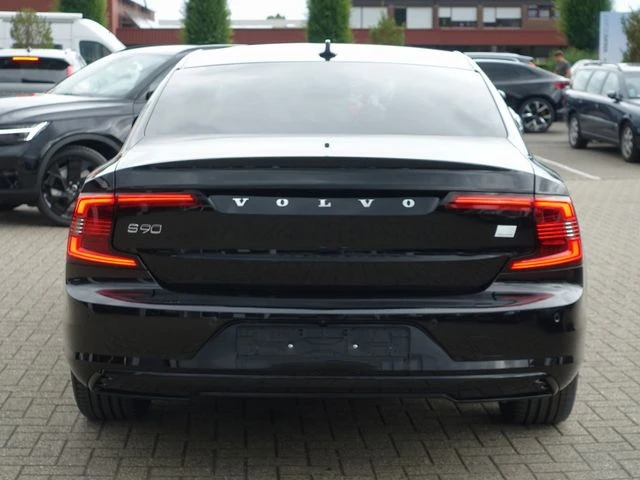 Volvo S90  Recharge Ultimate T8 AWD - изображение 5