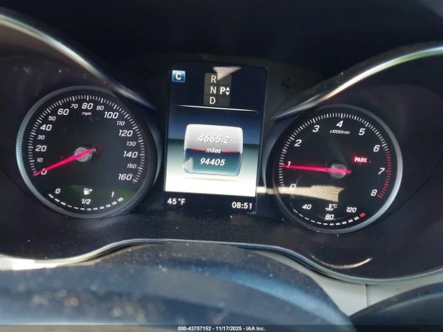 Mercedes-Benz C 300 4MATIC - изображение 9