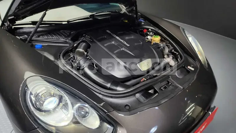 Porsche Panamera 360/BOSE/ОБДУХВАНЕ/ЦЕНА ДО БЪЛГАРИЯ, снимка 6 - Автомобили и джипове - 55431487