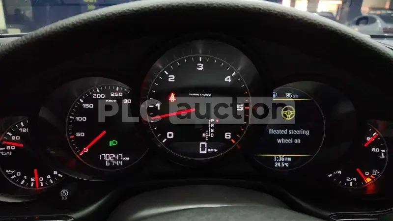 Porsche Panamera 360/BOSE/ОБДУХВАНЕ/ЦЕНА ДО БЪЛГАРИЯ, снимка 8 - Автомобили и джипове - 55431487