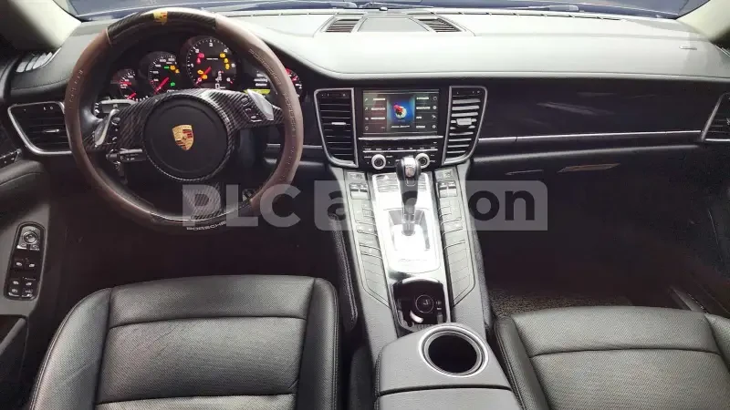 Porsche Panamera 360/BOSE/ОБДУХВАНЕ/ЦЕНА ДО БЪЛГАРИЯ, снимка 7 - Автомобили и джипове - 55431487