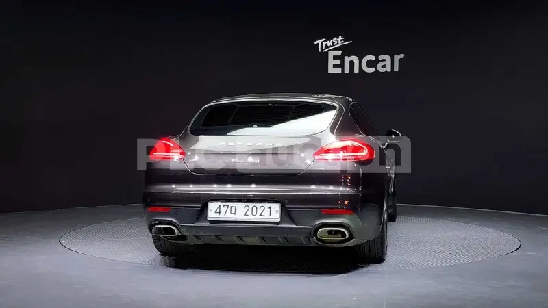 Porsche Panamera 360/BOSE/ОБДУХВАНЕ/ЦЕНА ДО БЪЛГАРИЯ, снимка 4 - Автомобили и джипове - 55431487
