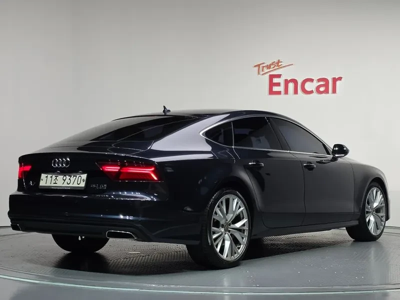 Audi A7, снимка 2 - Автомобили и джипове - 56159562