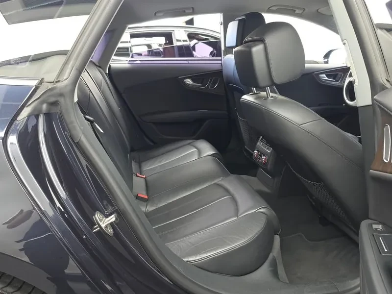 Audi A7, снимка 12 - Автомобили и джипове - 56159562
