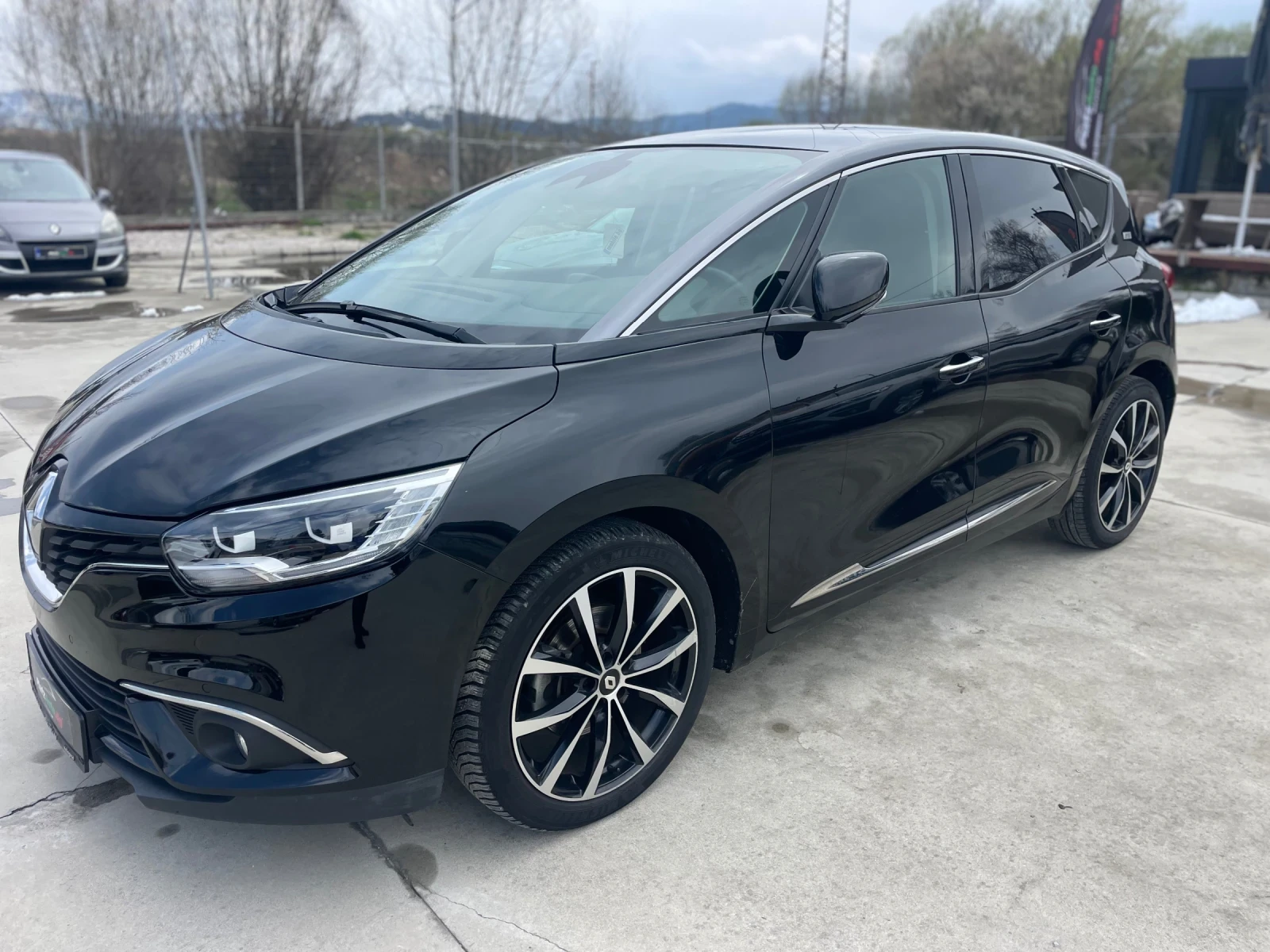 Renault Scenic Sport Edition2 Energie/dci 110/124000km - изображение 2