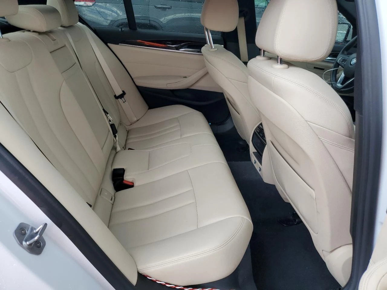 BMW 530 Xdrive/Sport Line/Камера/Подгреви/Ambi light/Клип - изображение 10
