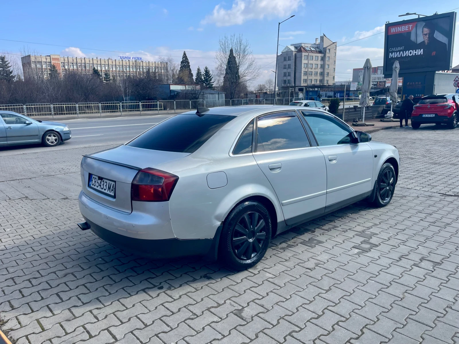 Audi A4  - изображение 3
