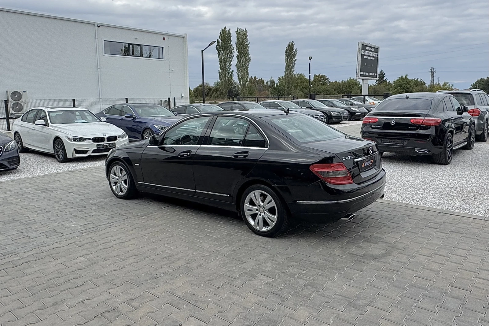 Mercedes-Benz C 230 i Avantgarde  | Mobile.bg   4