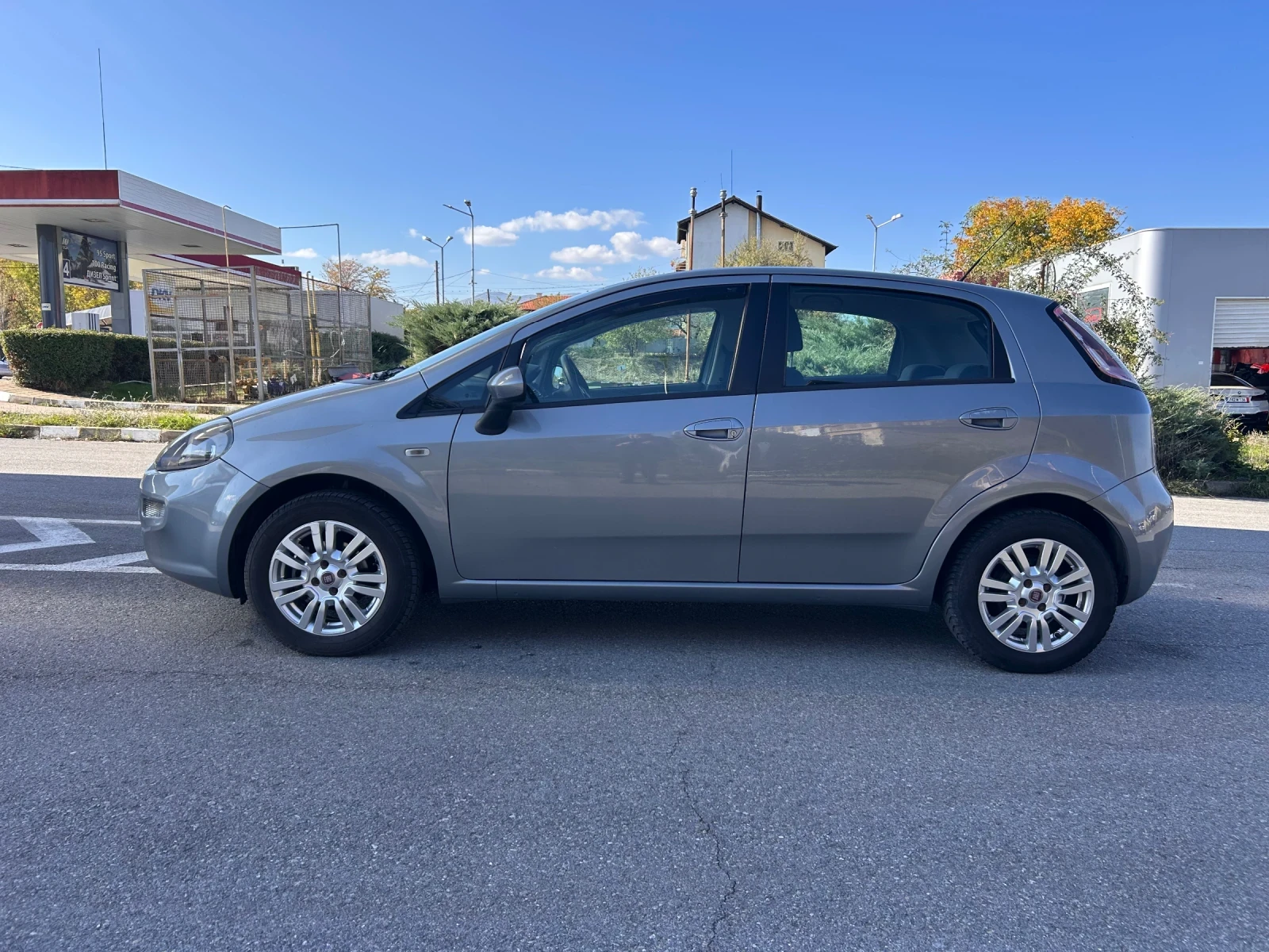 Fiat Punto 1.4 I GPL - изображение 3