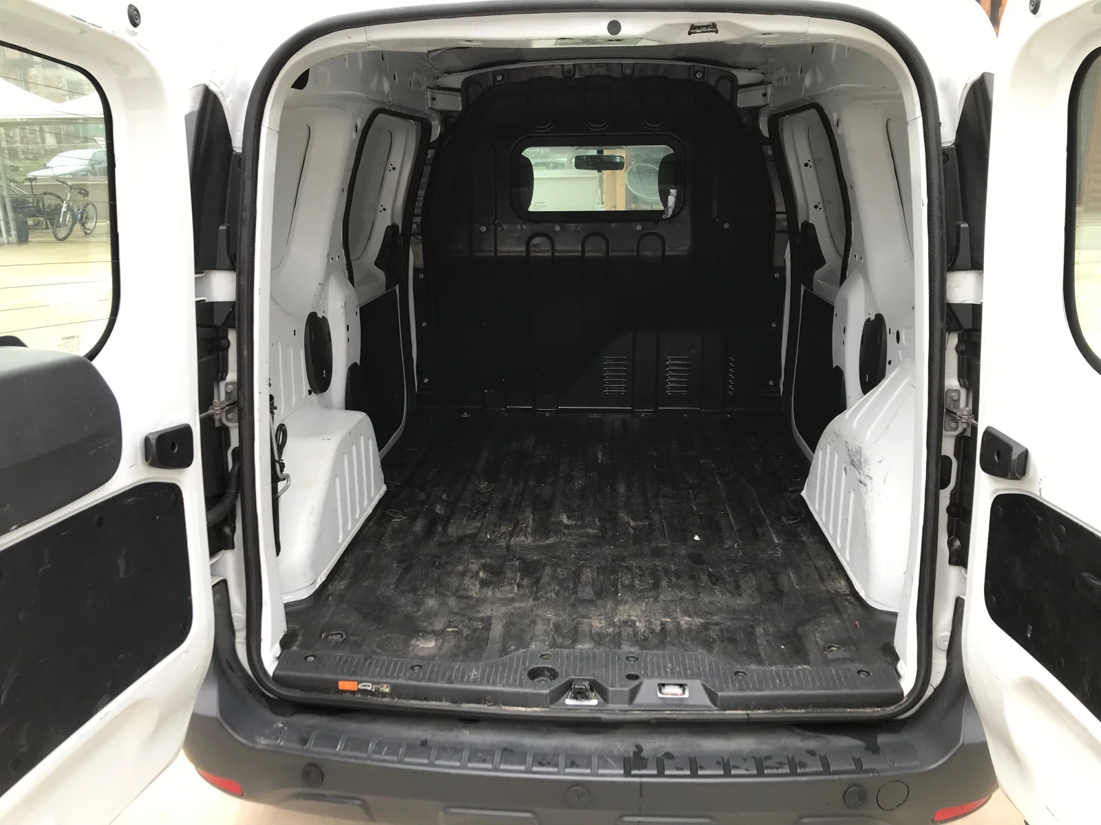 Dacia Dokker 95.. 6, 102. | Mobile.bg   6