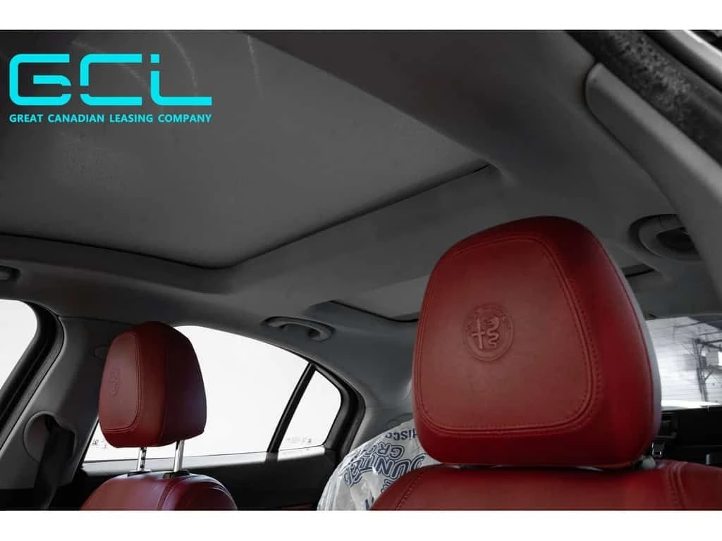 Alfa Romeo Giulia * Ti Sport AWD * CARFAX * ЦЕНА ДО СОФИЯ, снимка 15 - Автомобили и джипове - 53720702