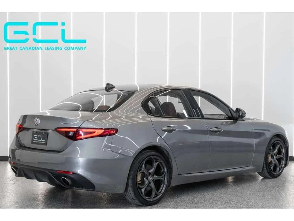 Alfa Romeo Giulia * Ti Sport AWD * CARFAX * ЦЕНА ДО СОФИЯ, снимка 7 - Автомобили и джипове - 53720702