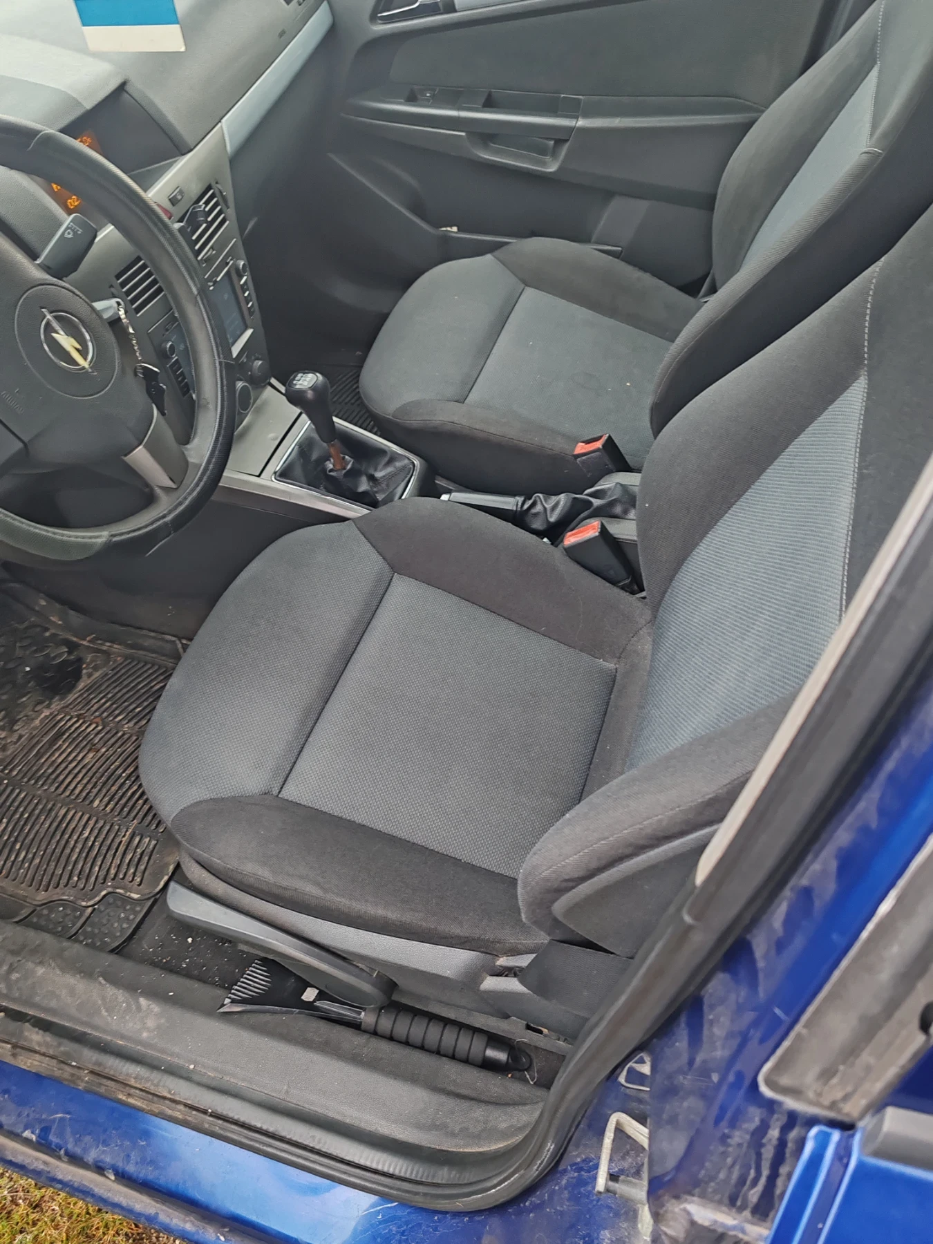 Opel Astra, снимка 8 - Автомобили и джипове - 53770473