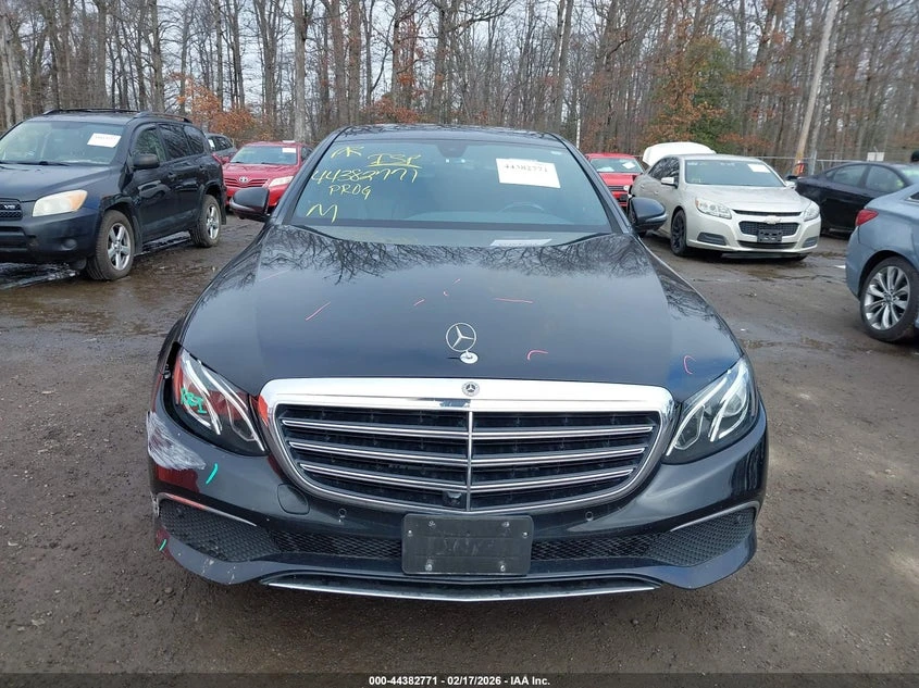 Mercedes-Benz E 300 2.0l 4Matic | Mobile.bg � ����������� 12
