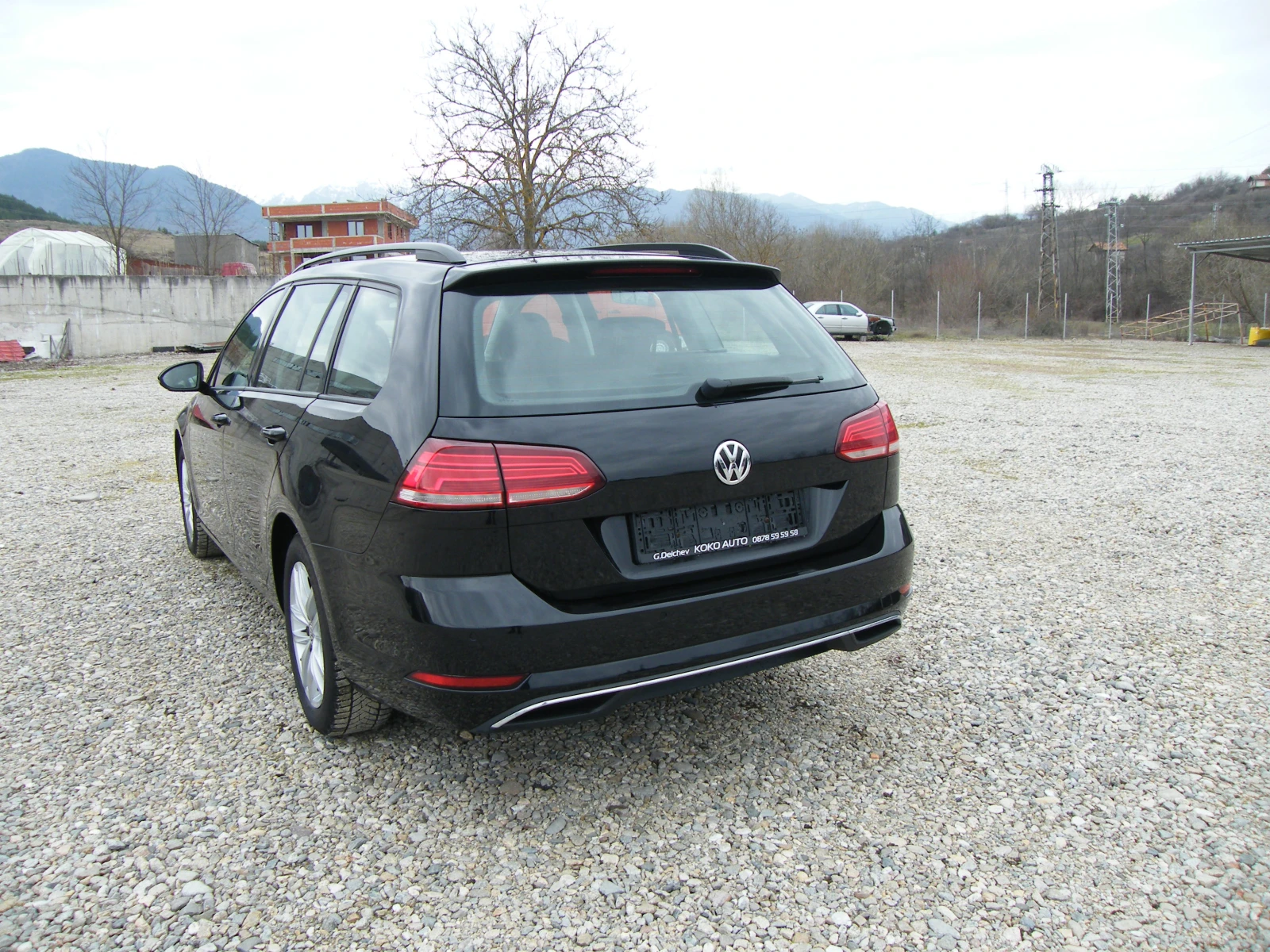 VW Golf 1.6TDI DSG EURO6D, снимка 5 - Автомобили и джипове - 53963910