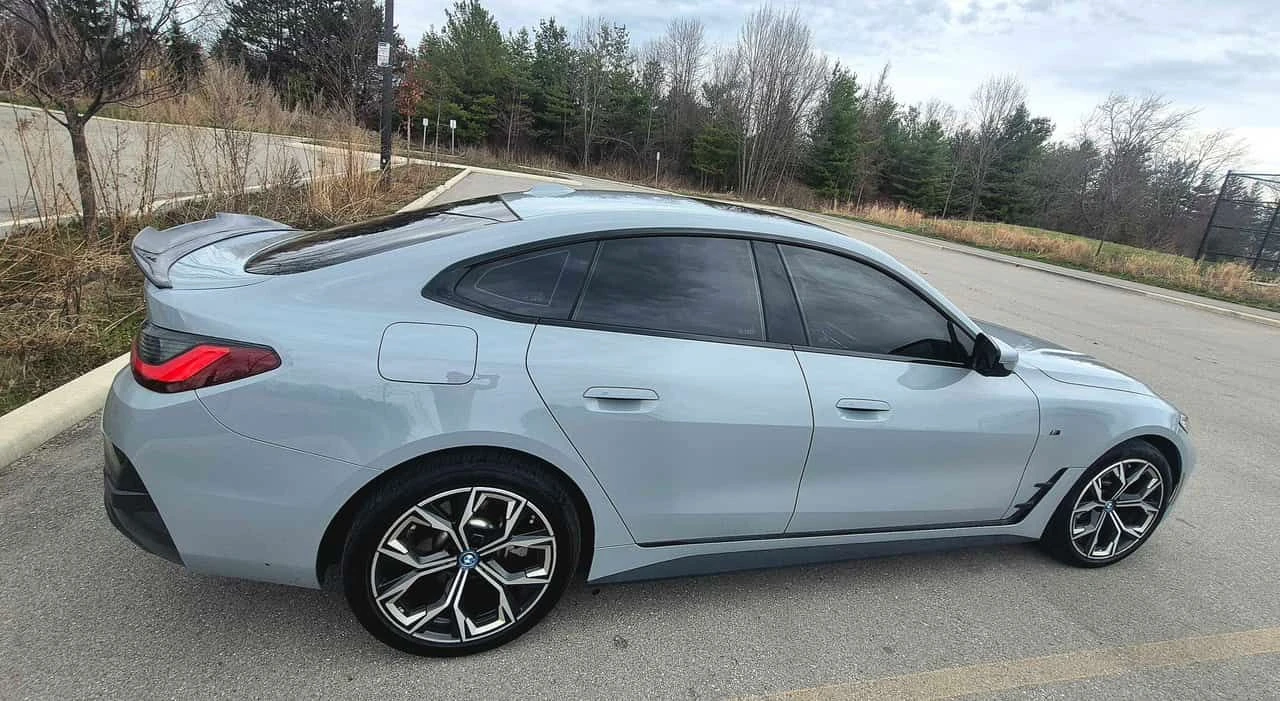 BMW i4 * eDrive40 * CARFAX * ������ ����� * ��� ����� *  | Mobile.bg � ����������� 3