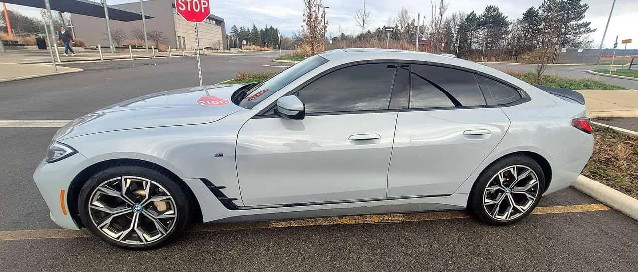 BMW i4 * eDrive40 * CARFAX * ������ ����� * ��� ����� *  | Mobile.bg � ����������� 2