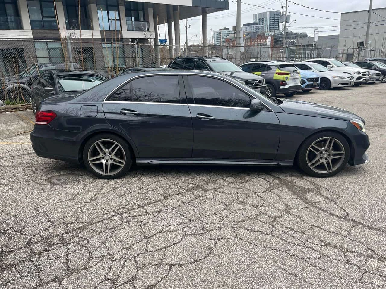 Mercedes-Benz E 250 АМГ ПАКЕТ/BLUETEC/CARFAX/ПАНО/ПОДГРЕВ/ПАМЕТ/КЛИП , снимка 5 - Автомобили и джипове - 54231772