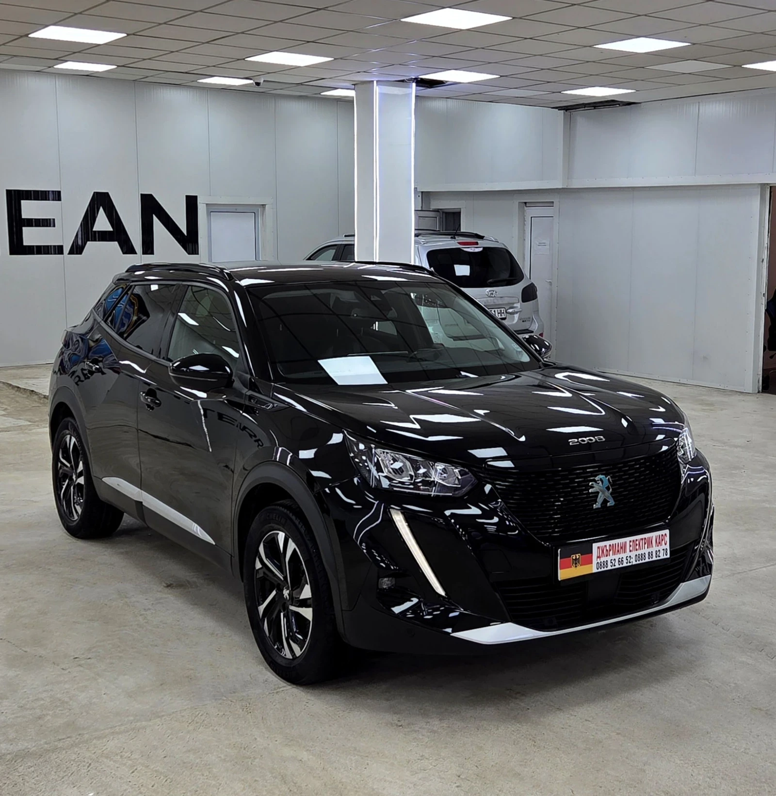 Peugeot 2008 52KWh/Allure/Navi/Kamera