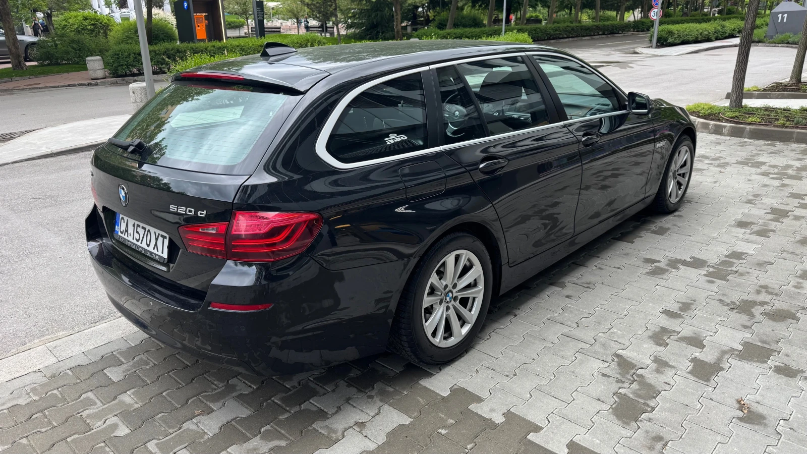 BMW 520 520d x-drive touring, снимка 4 - Автомобили и джипове - 54812015