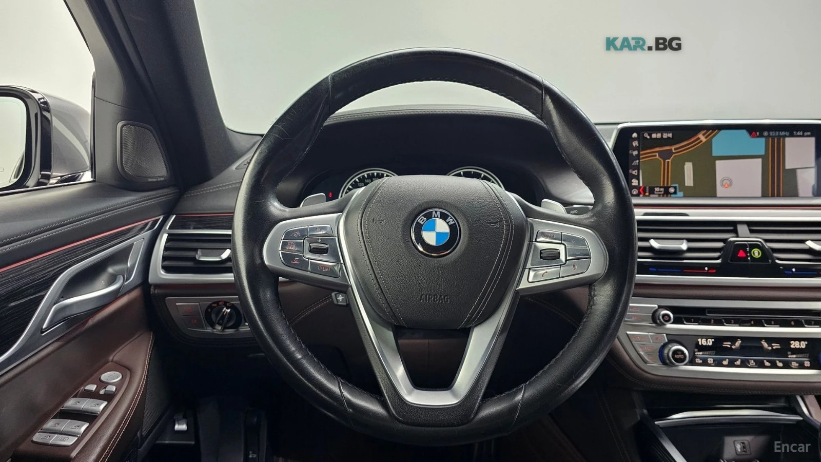 BMW 740 M-SPORT/HUD/360/DISTRONIC/XDRIVE, снимка 10 - Автомобили и джипове - 54814094