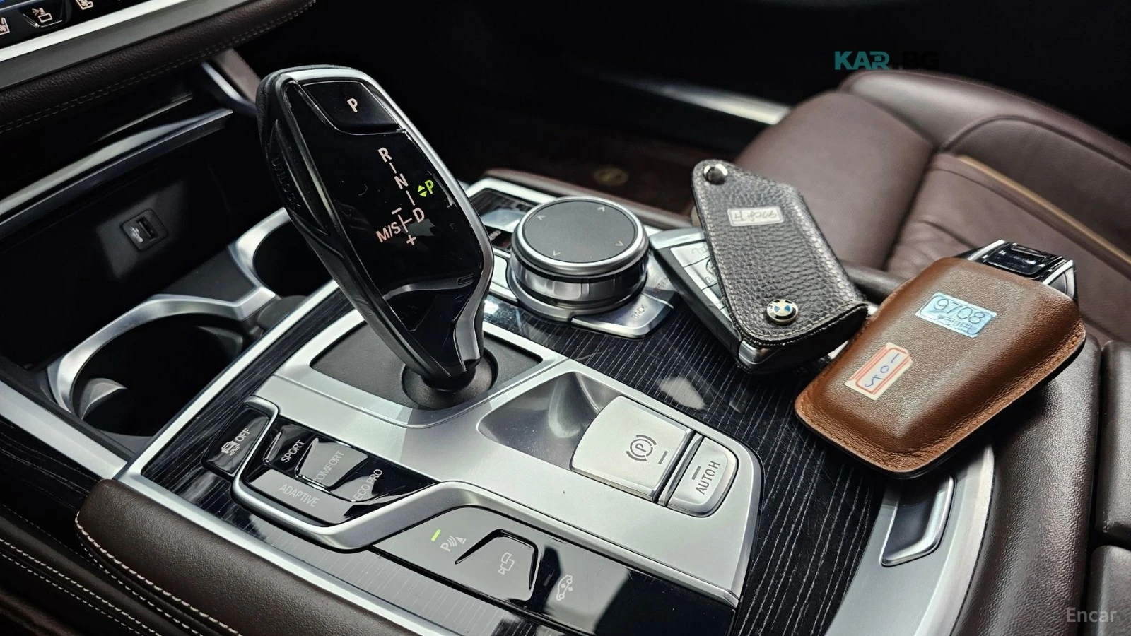 BMW 740 M-SPORT/HUD/360/DISTRONIC/XDRIVE, снимка 12 - Автомобили и джипове - 54814094
