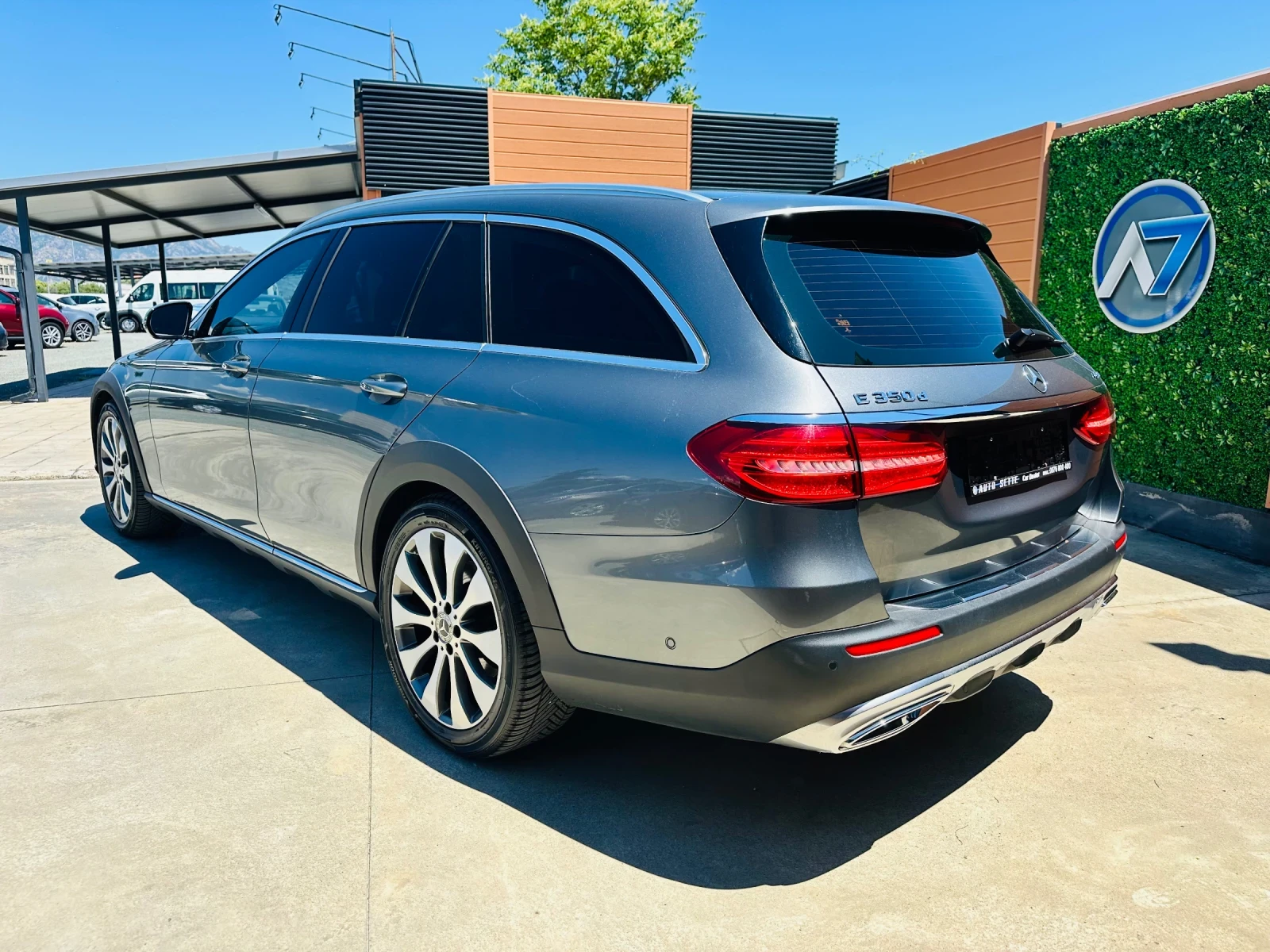Mercedes-Benz E 350 ALLTERRAIN/4-matic/Distronic/Navi, снимка 7 - Автомобили и джипове - 54881598