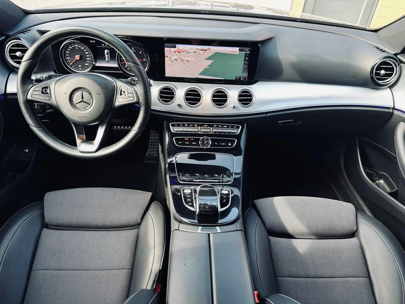Mercedes-Benz E 350 ALLTERRAIN/4-matic/Distronic/Navi, снимка 12 - Автомобили и джипове - 54881598