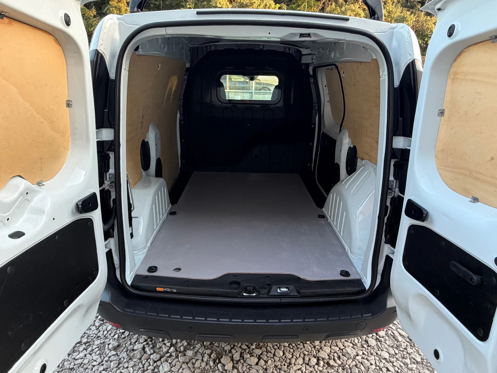 Renault Express 1.5DCI* KLIMA* LED* TOP* 150500KM, снимка 7 - Автомобили и джипове - 55429915