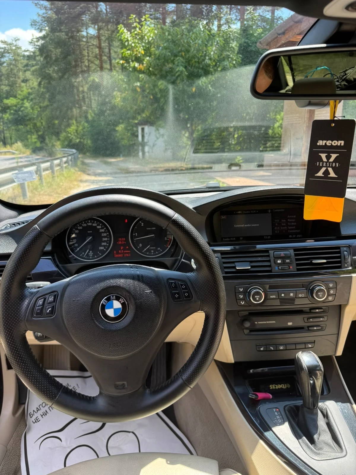 BMW 330, снимка 9 - Автомобили и джипове - 56169137