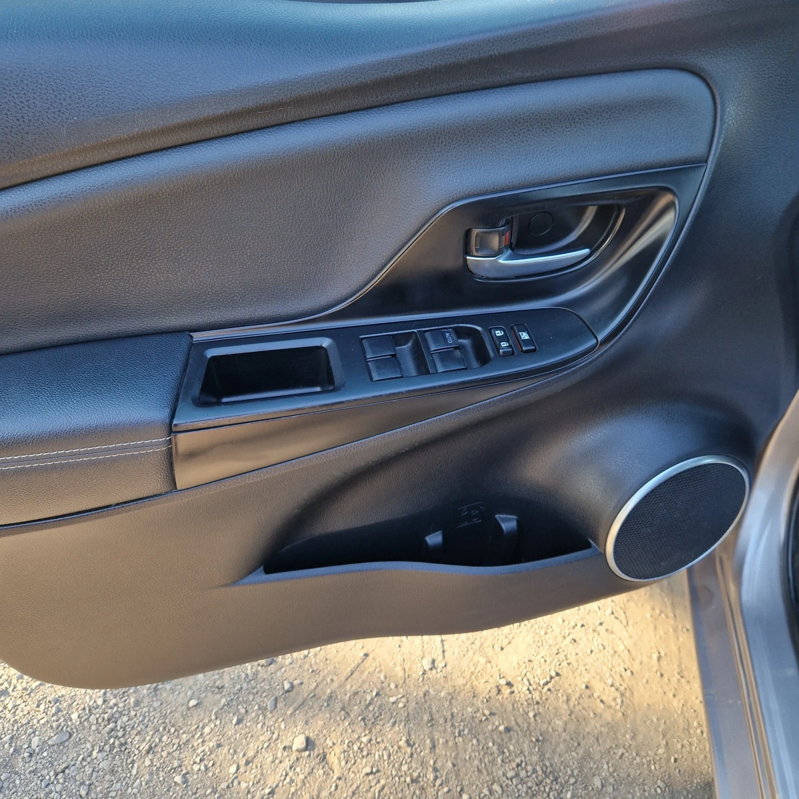 Toyota Yaris 1.4D4d/Camera/Navi | Mobile.bg � ����������� 9