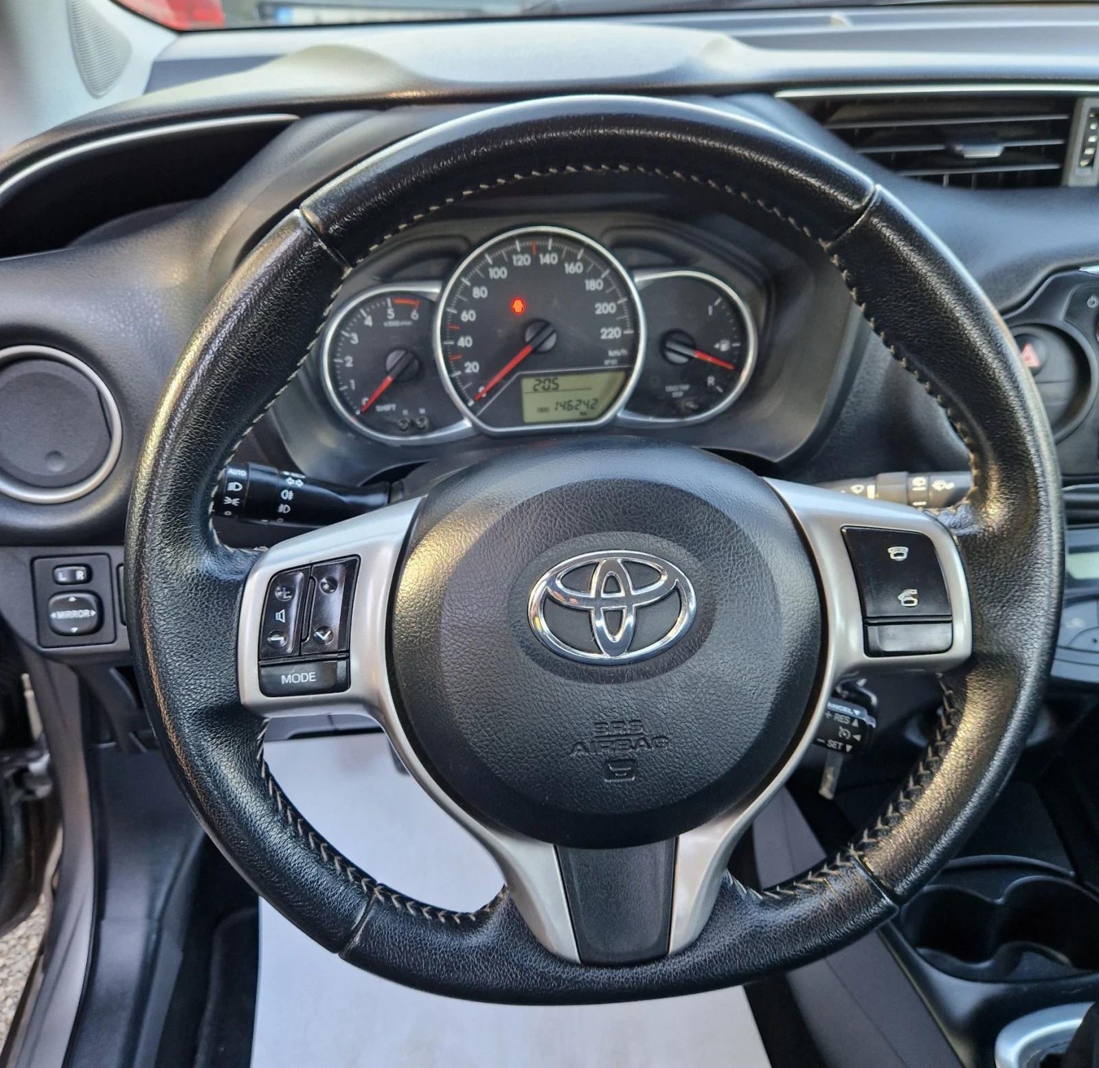 Toyota Yaris 1.4D4d/Camera/Navi | Mobile.bg � ����������� 11