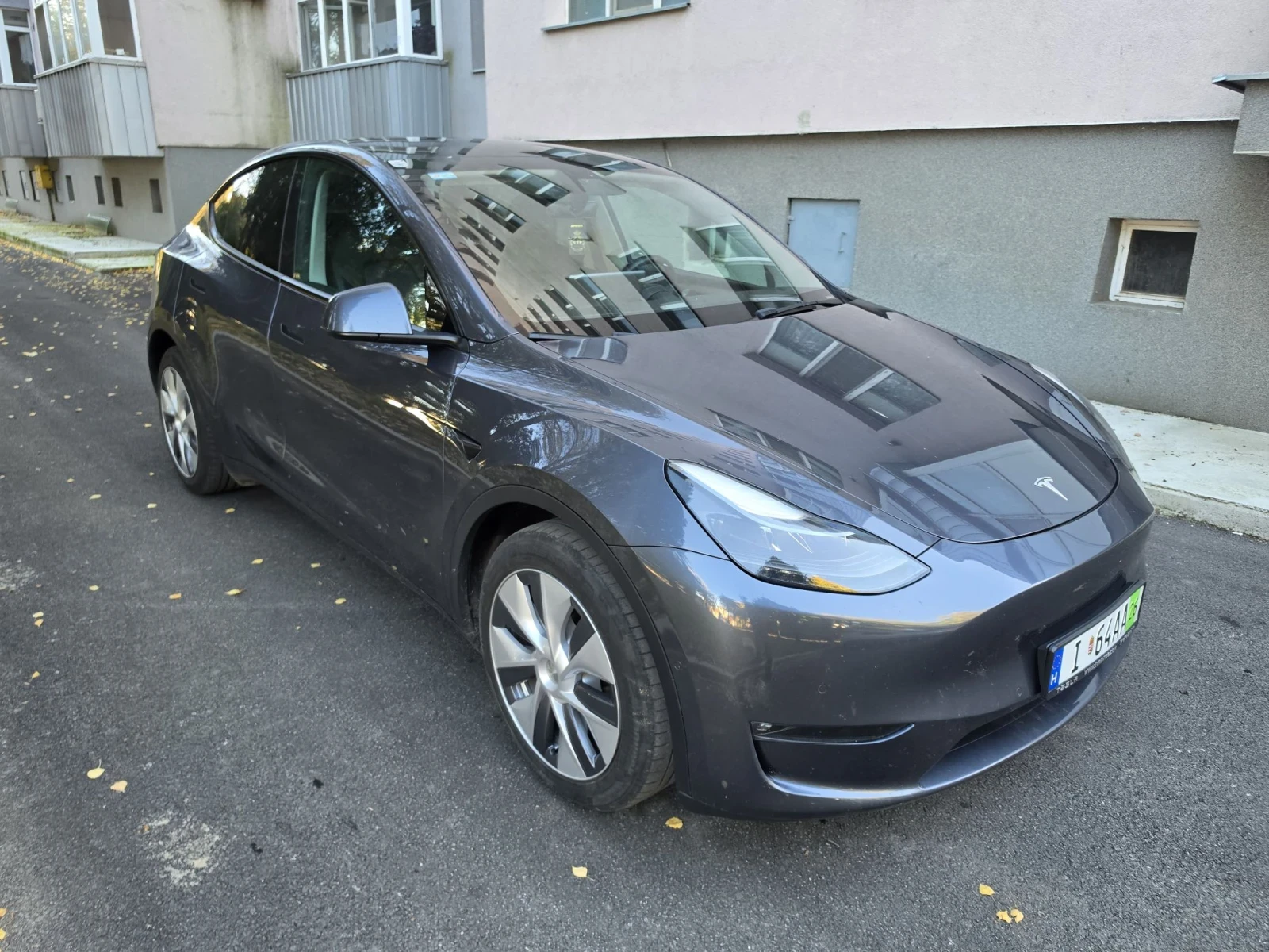 Tesla Model Y LR AWD Enhanced Autopilot , снимка 3 - Автомобили и джипове - 56722258