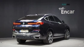 BMW X6 M40i* 360 КАМЕРА* ОБДУХВАНЕ* ПОДГРЕВ* DISTRONIC* , снимка 2